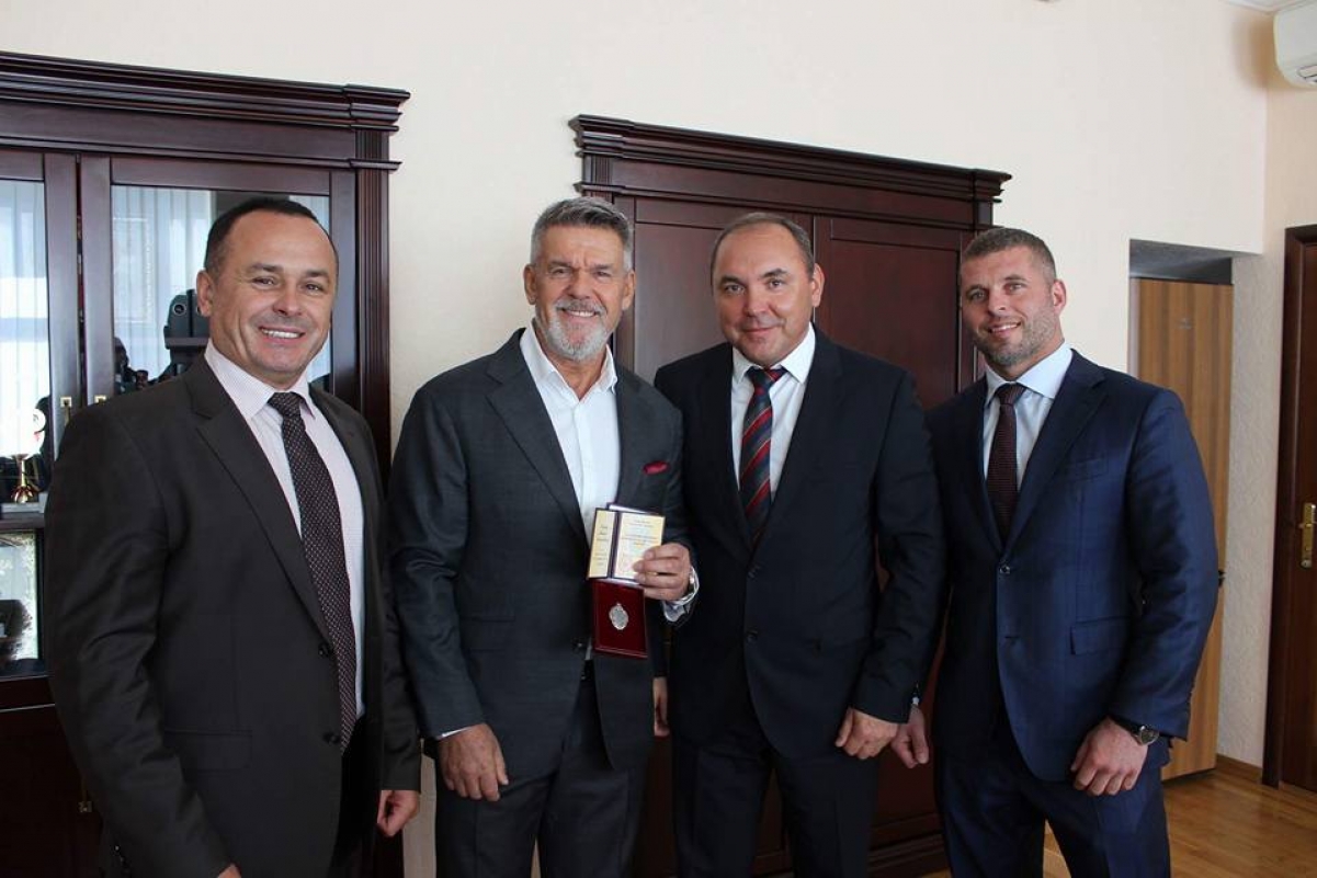 President UBPF Valeriy Lutsak received the State award